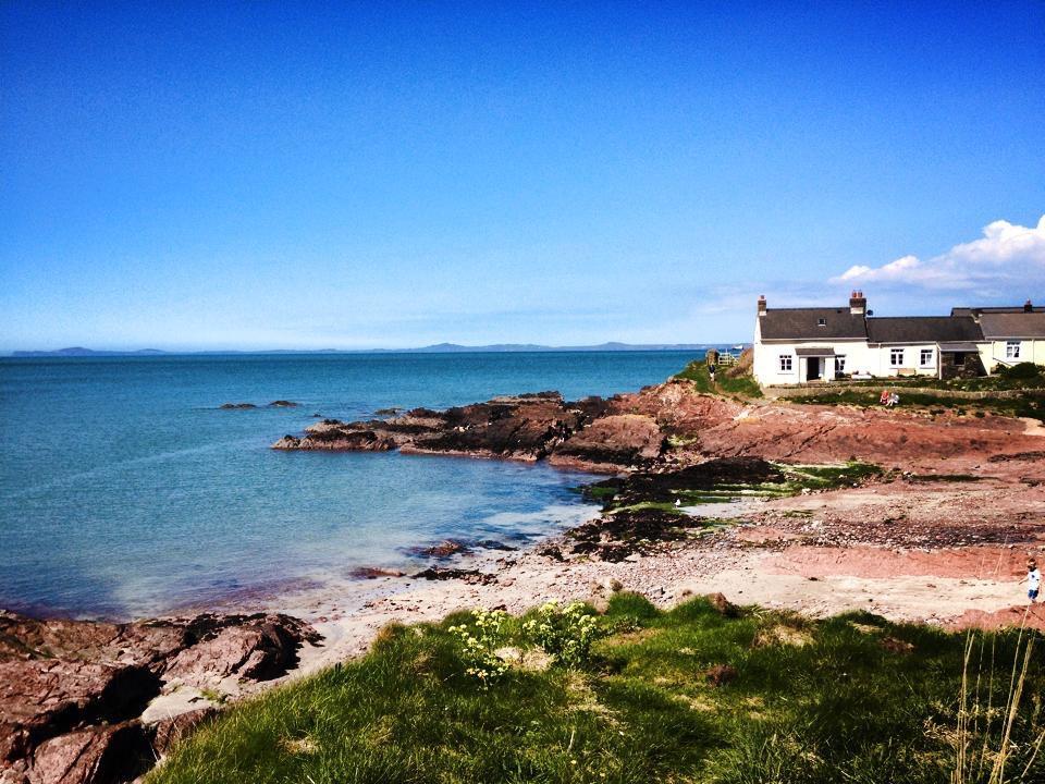 Charming Welsh Cottage Johnston Esterno foto